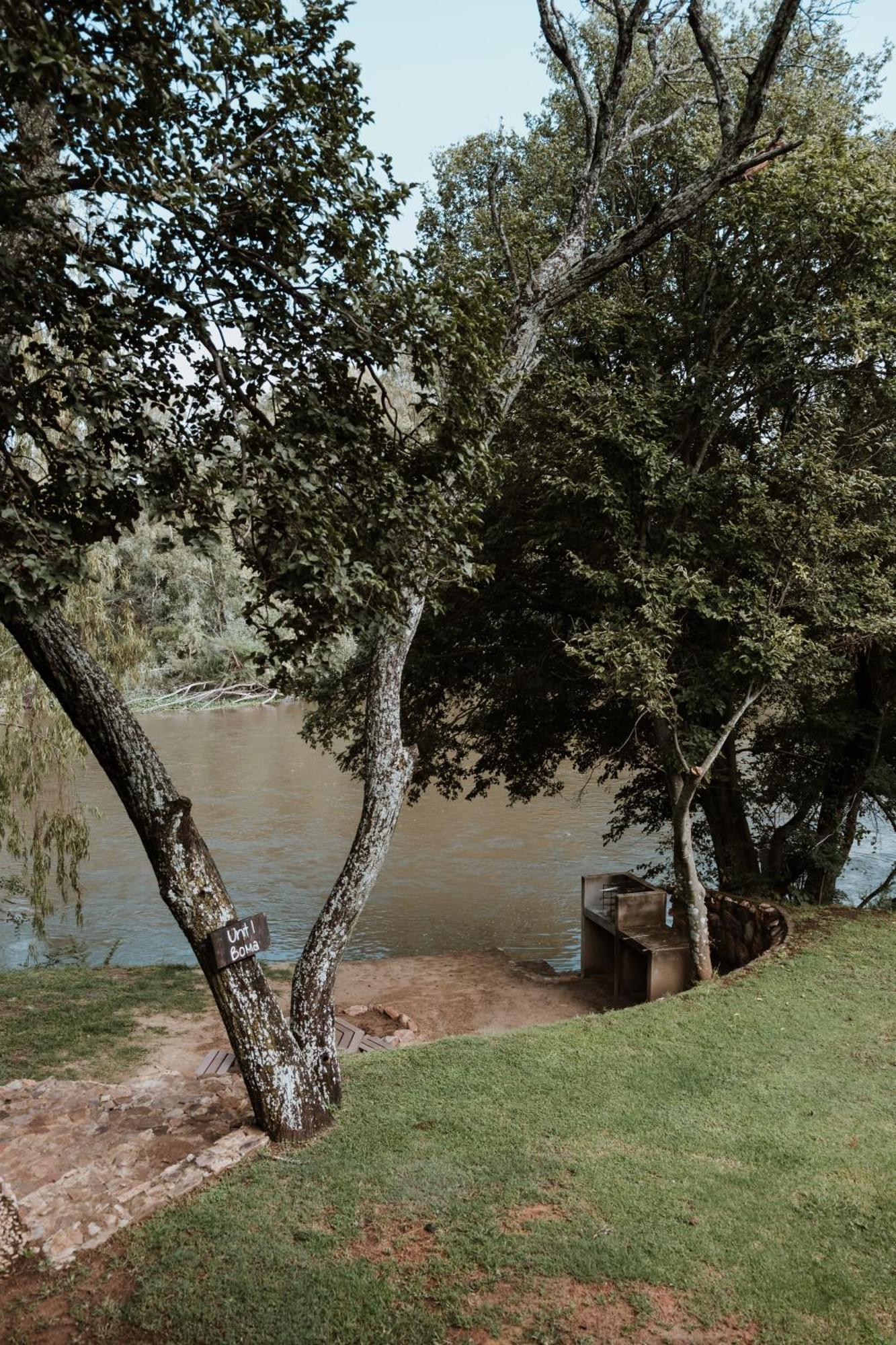 Breathe River Retreat Parys Esterno foto